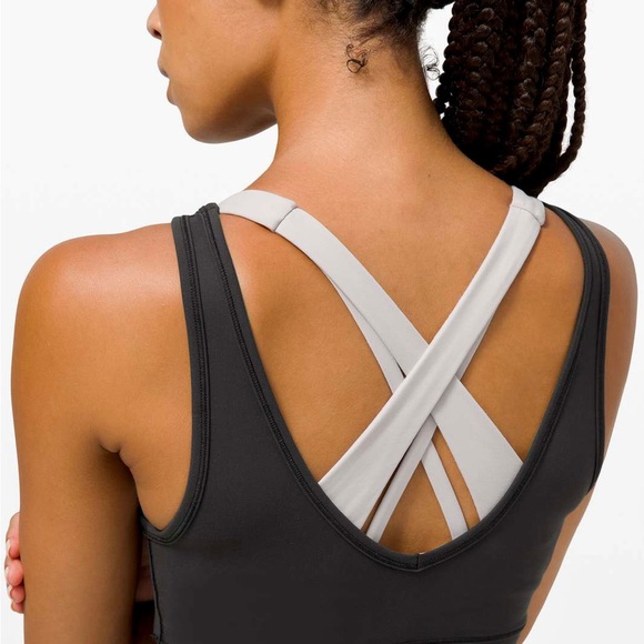 Lululemon black power pivot tank - Picture 4 of 6